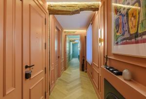 Ribera · Rooms · Old Town · AC · From 1880