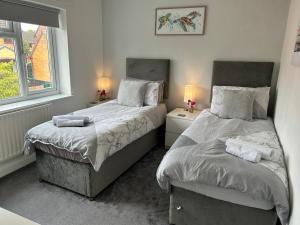 Fair Haven - Off Street Parking and Garden