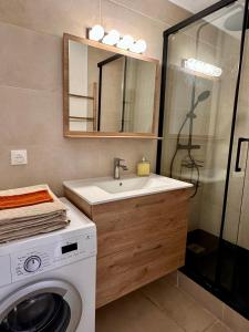 Évasion Sétoise - Appartement avec balcon vue marina, climatisé, parking - Situé à 200m de la plage