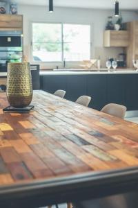 Villas Villa proche du bassin -piscine : photos des chambres