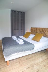 Villas Villa proche du bassin -piscine : photos des chambres