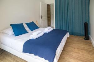 Villas Villa proche du bassin -piscine : photos des chambres