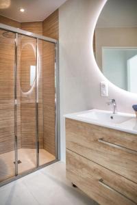 Villas Villa proche du bassin -piscine : photos des chambres