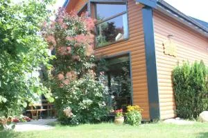 Całoroczny domek z patio - 瓦阿迪斯奥沃窝阿波沃