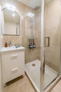 Le Belvédère Nîmois Clim Netflix Véranda proche Centre