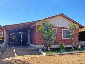 Chalé perfeito para Férias c 3 Quartos e Piscina