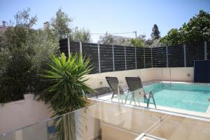 Luxury Villa with Pool in Athens Riviera