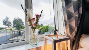 Pengam House Cardiff by Smart Corporate Stays