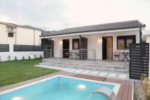 EliGio Luxury Suites - Evkarpía