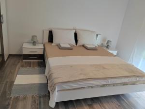 Apartmani Dubravka 