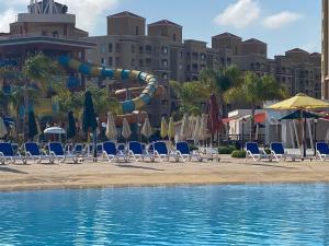 قريه اكوا فيو الساحل الشمالي العلمين