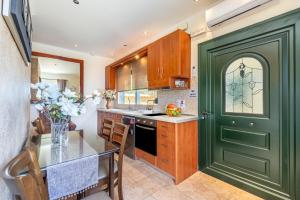 angela superior studio