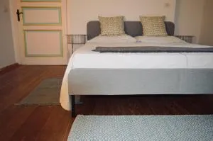 La Suite del Maestro - برينو