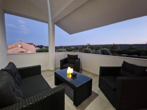 Apartments Maresia