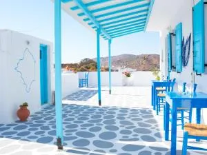 Dafne & Chloe Terrace Studios - Galanádhon