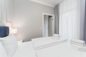 Apartament Baltic Park IB z Basenem Letnim by HolidaySun