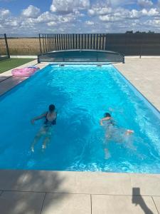 B&B / Chambres d'hotes AU FIL DES LACS : photos des chambres