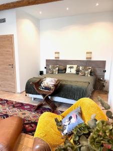 Maisons d'hotes Le Mas d-Emilienne : photos des chambres