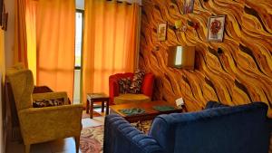 Unique Queens Apartment