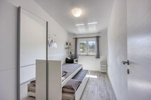 Family Friendly House Kacana - Happy Rentals