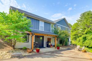 Modern Weaverville Apartment - Walk to Downtown! - 3hvězdičkové hotely ve městě Weaverville