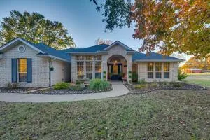 The Crown Goose - Bullard Home with Pool and Spa! - Flint