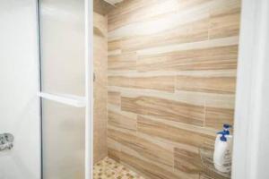 Studio, Pool, Near Beach, Shops, Wifi