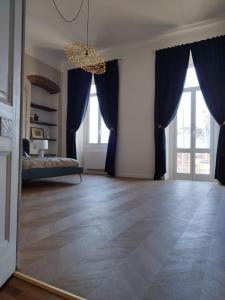 Venera Charming House