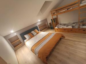 Grand appartement neuf au calme