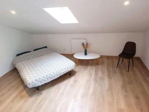Appartements Grand appartement neuf au calme : photos des chambres