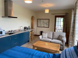 Twin Lakes Studio Apt