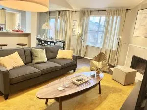 Near Downtown Dallas Free Park - River Oaks