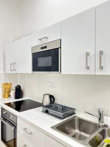 Entire unit in the center of Prague