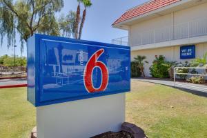 Motel 6-Tempe, AZ - Broadway - ASU