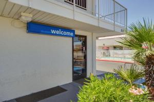 Motel 6-Tempe, AZ - Broadway - ASU