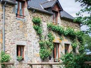 Maisons de vacances Maison de campagne familiale aux Alpes mancelles - 3 chambres, cheminee et activites proches - FR-1-410-149 : photos des chambres