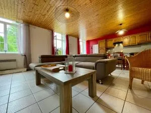 Gîte rénové 2018, au cœur de la nature, activités plein air, 3 chambres, jardin privatif, proche Via Fluvia - FR-1-582-261 - Larzalier