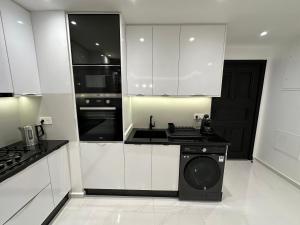 AGADIR MARiNA - LUXURY BEACHFRONT APARTMENT