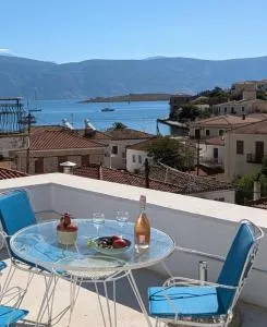 Galaxidi Authentic Rooftop House - Itea
