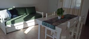 Departamentos en pleno centro Santa Teresita