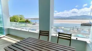 The Cliffs A Ribeira - Llas - Сьеиро