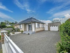 Maisons de vacances Maison renovee 3 chambres, proche mer, jardinet equipe, centre-ville - FR-1-361-464 : photos des chambres