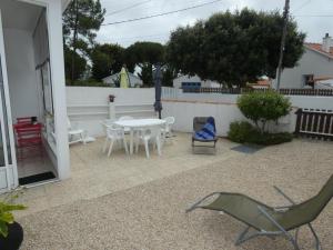 Maisons de vacances Maison de vacances a Notre-Dame-de-Monts - 4 pers, proche foret, terr., animaux OK - FR-1-540-281 : photos des chambres