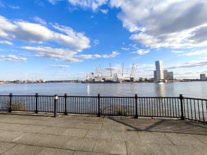 Immaculate 3Bed Apt, Close To O2, Excel, London Stadium & City