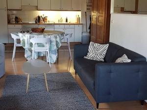 Les Gets : Triplex 5 pièces pour 8 pers, proche télésiège, navette, balcon, skivélo - FR-1-802-1