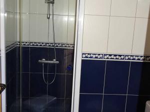 Location Les Gets : Spacieux 4 pièces pour 9 pers, proche centre, parking privé, terrasse ensoleillée - FR-1-802-33