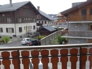 Appartement 2P lumineux pour 4 pers, balcon sud, à 350m des commerces et télécabines, parking inclus - FR-1-802-2