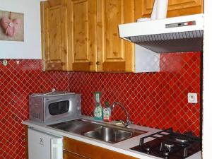 Les Gets - Appartement 2 pièces, 4 pers, centre, bal., Wi-Fi, draps, serviettes inclus - FR-1-802-28