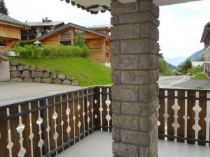 Les Gets: Spacieux 3 Pièces 7 Pers, Lumineux avec Balcon, Parking, WIFI, Proche Commerces et ESF - FR-1-802-8