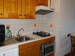 Studio cosy aux Gets - Centre-ville, proche commodités, Wifi, draps et serviettes inclus - FR-1-802-30